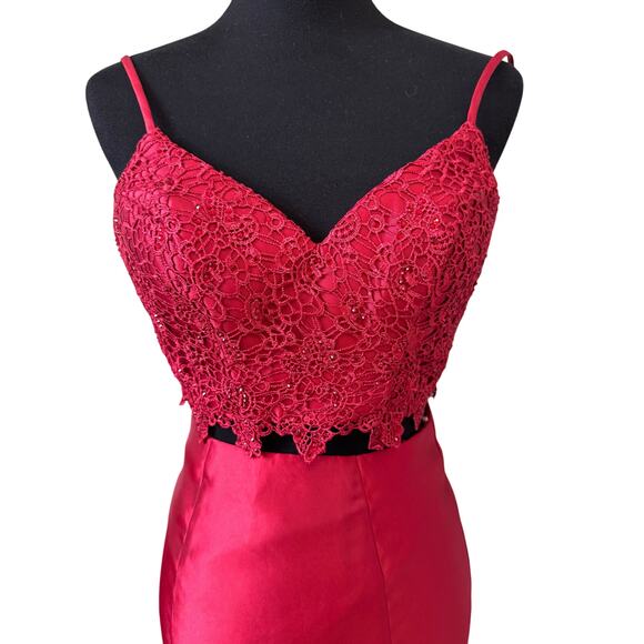 ALYCE PARIS Women's Wine Lace Croptop Mikado Mermaid Two-Piece Gown Size 000 - Picture 4 of 11